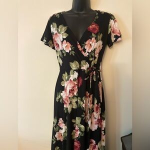 BCX Pink and White Flutter Sleeve Maxi Dress